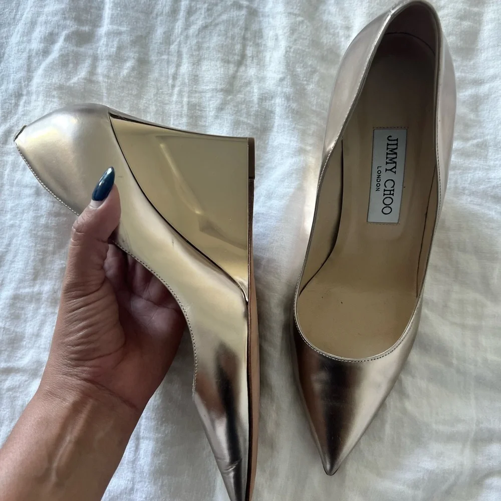 Jimmy Choo Gold Women's Shoes - Picture 2 of 4